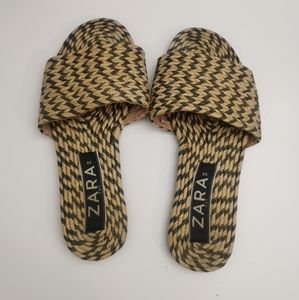 Zara Slippers Size 36
